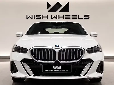 2025 BMW 5-Series 530Li Petrol 2.0L Turbo Automatic 1