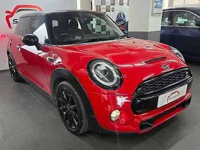 2018 Mini Cooper S 3 Door [2018-2020] 1