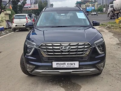 2024 Hyundai Alcazar Signature (O) 7 STR 1.5 Petrol DCT 1