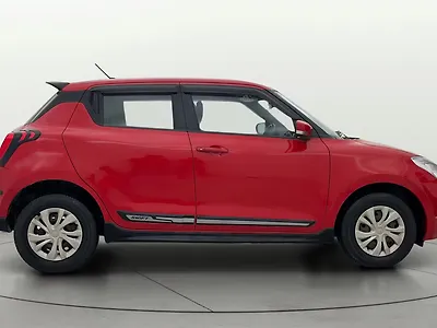 2020 Maruti Suzuki Swift VXi AMT