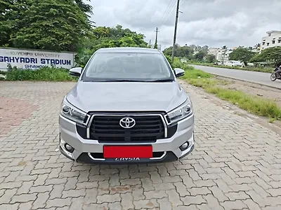 2023 Toyota Innova Crysta VX 2.4 8 STR 1 2023 Toyota Innova Crysta VX 2.4 8 STR 1