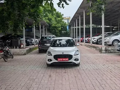 2025 Maruti Suzuki Swift ZXi Plus Petrol Manual Dual Tone 1