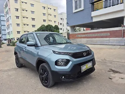 2022 Tata Punch Adventure MT