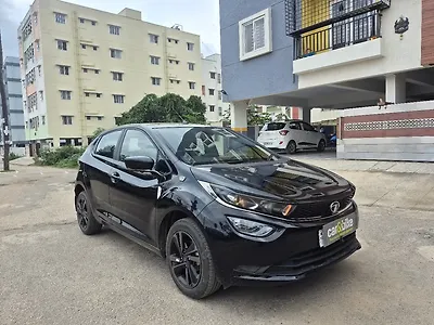 2022 Tata Altroz XZA Plus Petrol Dark Edtion