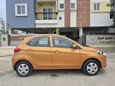 2017 Tata Tiago Revotron XZ