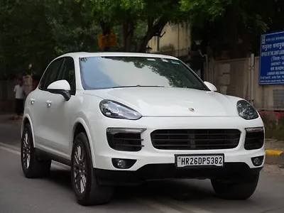 2018 Porsche Cayenne Platinum Edition Diesel 1