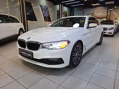 2018 बीएमडब्ल्यू 5 सीरीज़ 530i स्पोर्ट लाइन 1