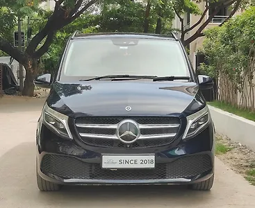 2020 Mercedes-Benz V-Class 220D 1 2020 Mercedes-Benz V-Class 220D 1