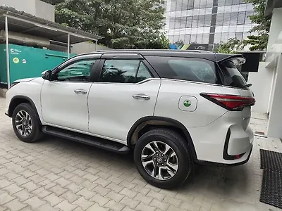 2024 Toyota Fortuner