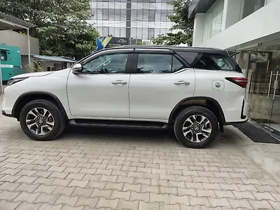 2024 Toyota Fortuner