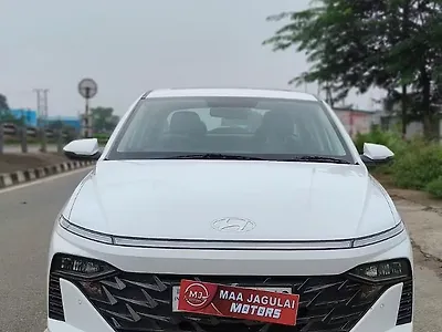 2025 Hyundai Verna SX Petrol 1.5L Manual 1