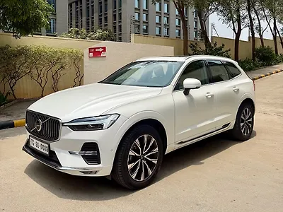 2024 Volvo XC60 B5 Ultimate 1