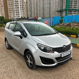 2020 Mahindra Marazzo M2 Diesel Turbo Manual 8 STR 1 2020 Mahindra Marazzo M2 Diesel Turbo Manual 8 STR 1
