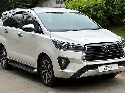 2021 टोयोटा इनोवा क्रिस्टा zx 2.4 एटी 7 सीटर 1