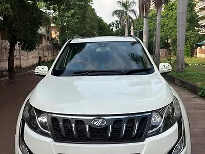 2017 Mahindra XUV500 W10 AWD 1