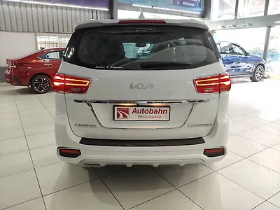 2022 Kia Carnival Limousine Plus 7 STR