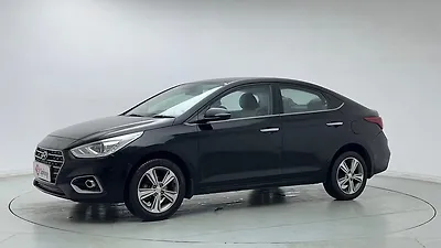 2018 Hyundai Verna SX (O)1.6 VTVT 1 2018 Hyundai Verna SX (O)1.6 VTVT 1