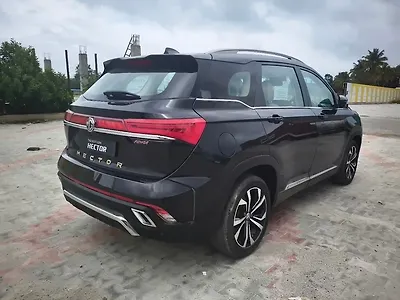 2023 MG Hector Savvy Pro 1.5 Turbo Petrol CVT