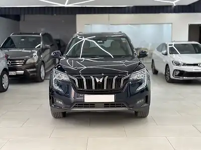 2024 Mahindra XUV700 AX7 Luxury Pack 2WD Diesel 2.2L Turbo Automatic 7 STR 1
