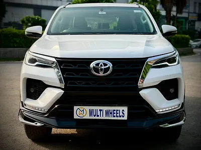 2020 Toyota Fortuner 2.8 4x2 AT 1
