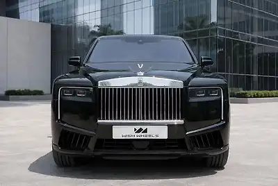 2025 Rolls-Royce Cullinan SUV 1