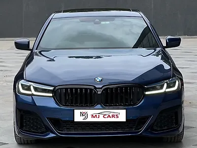 2022 BMW 5-Series 530d M Sport 1