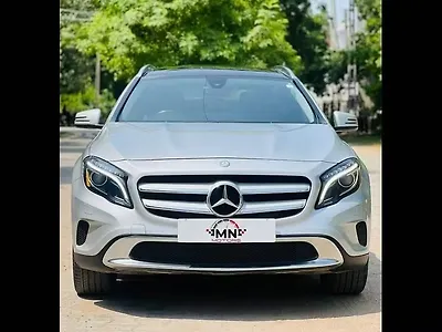 2017 Mercedes-Benz GLA 200 d Sport 1