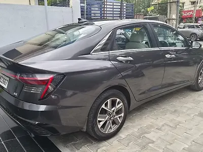 2023 Hyundai Verna SX (O) Petrol 1.5L Automatic (CVT)