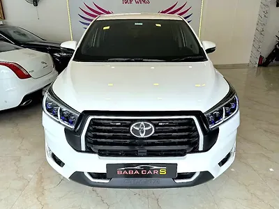 2025 Toyota Innova Crysta GX Diesel Manual 7 STR 1