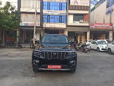 2025 महिंद्रा स्कॉर्पियो N Z8 2WD Diesel 2.2L Turbo Manual 7 STR [2024-2026] 1