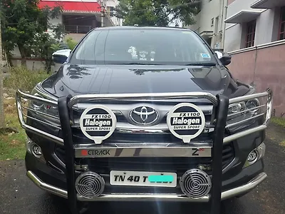 2019 Toyota Innova Crysta 2.4 VX 7 STR [2016-2020] 1