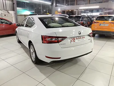 2017 Skoda Superb L&K TSI AT