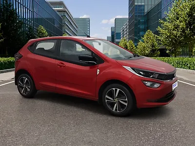 2021 Tata Altroz XZ Petrol [2020-2023] 1