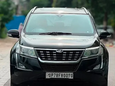 2019 Mahindra XUV500 W11 [2018-2020] 1