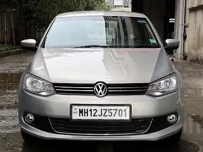 2013 Volkswagen Vento Highline Petrol AT 1