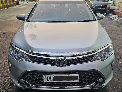 2016 Toyota Camry Hybrid [2015-2017] 1