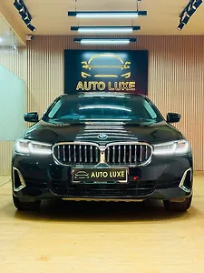 2022 BMW 5-Series 520d Luxury Line 1 2022 BMW 5-Series 520d Luxury Line 1