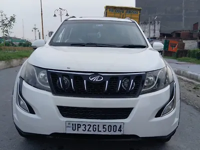 2015 Mahindra XUV500 W10 AWD 1