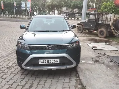2019 Mahindra XUV300 1.2 W4 [2019-2019] 1