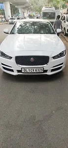 2016 Jaguar XE Prestige 1 2016 Jaguar XE Prestige 1