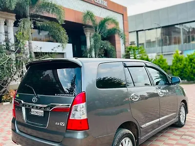 2014 Toyota Innova 2.5 VX 7 STR BS-IV