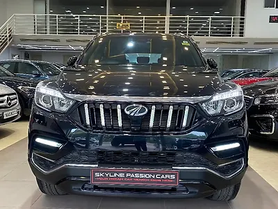 2019 Mahindra Alturas G4 4WD AT