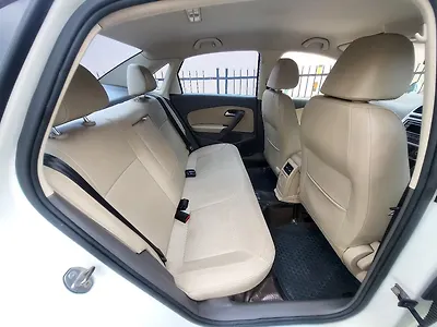 2016 Volkswagen Vento Highline 1.2 (P) AT