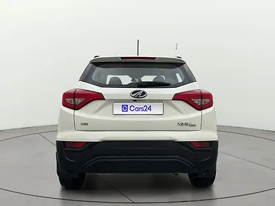 2022 Mahindra XUV300 W8 1.5 Diesel