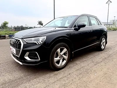 2022 Audi Q3 40 TFSI Premium Plus [2022-2024] 1