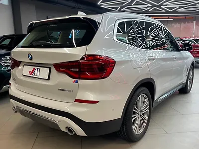 2021 BMW X3 xDrive 30i Luxury Line