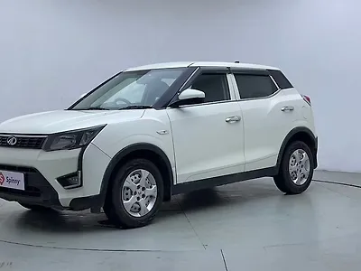 2022 Mahindra XUV300 W4 1.5 Diesel 1