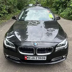 2014 BMW 5-Series 520d Modern Line 1 2014 BMW 5-Series 520d Modern Line 1