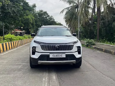 2025 Tata Safari Accomplished Plus 7 STR AT 1 2025 Tata Safari Accomplished Plus 7 STR AT 1
