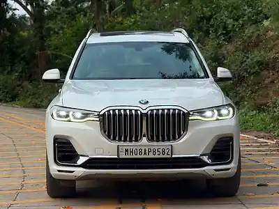 2021 बीएमडब्ल्यू x7 xड्राइव30d डीपीई सिग्नेचर 7 सीटर 1